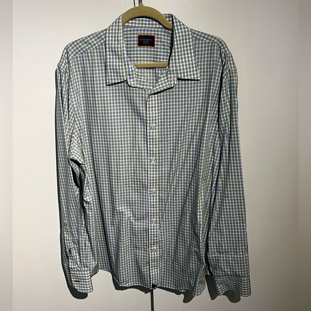 UNTUCKit Button Down Shirt